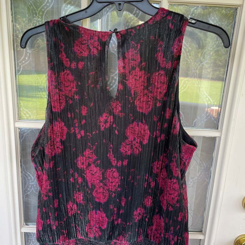 WHBM White House Black Market XL Black Pink Floral Pleated Sleeveless Halter Top - Picture 3 of 5